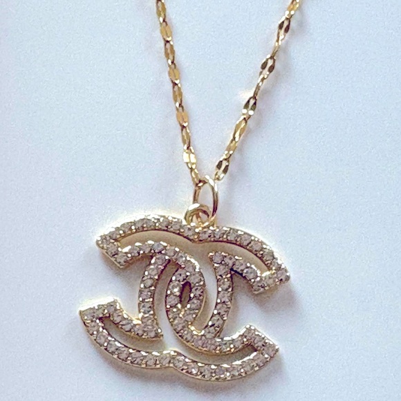 Luxury inspired handmade necklace - Picture 1 of 3